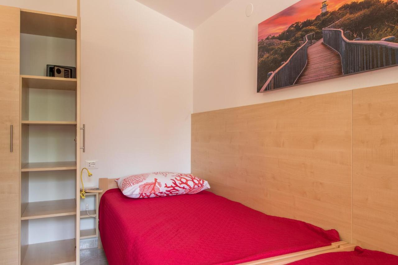 Apartments Ivica 1706 Ližnjan Zewnętrze zdjęcie