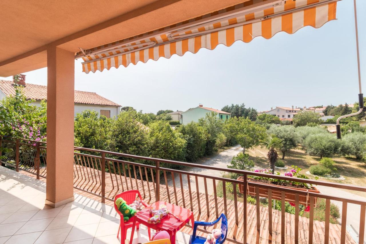 Apartments Ivica 1706 Ližnjan Zewnętrze zdjęcie