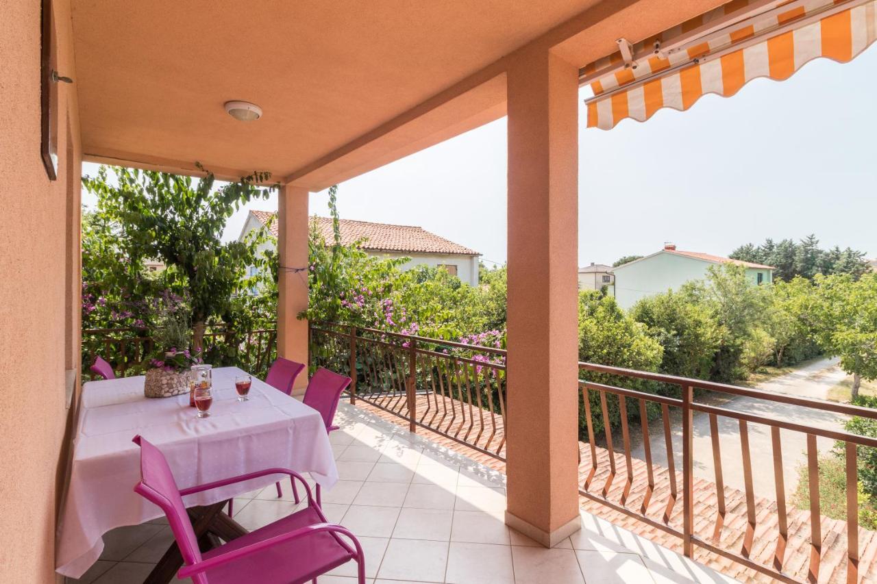 Apartments Ivica 1706 Ližnjan Zewnętrze zdjęcie